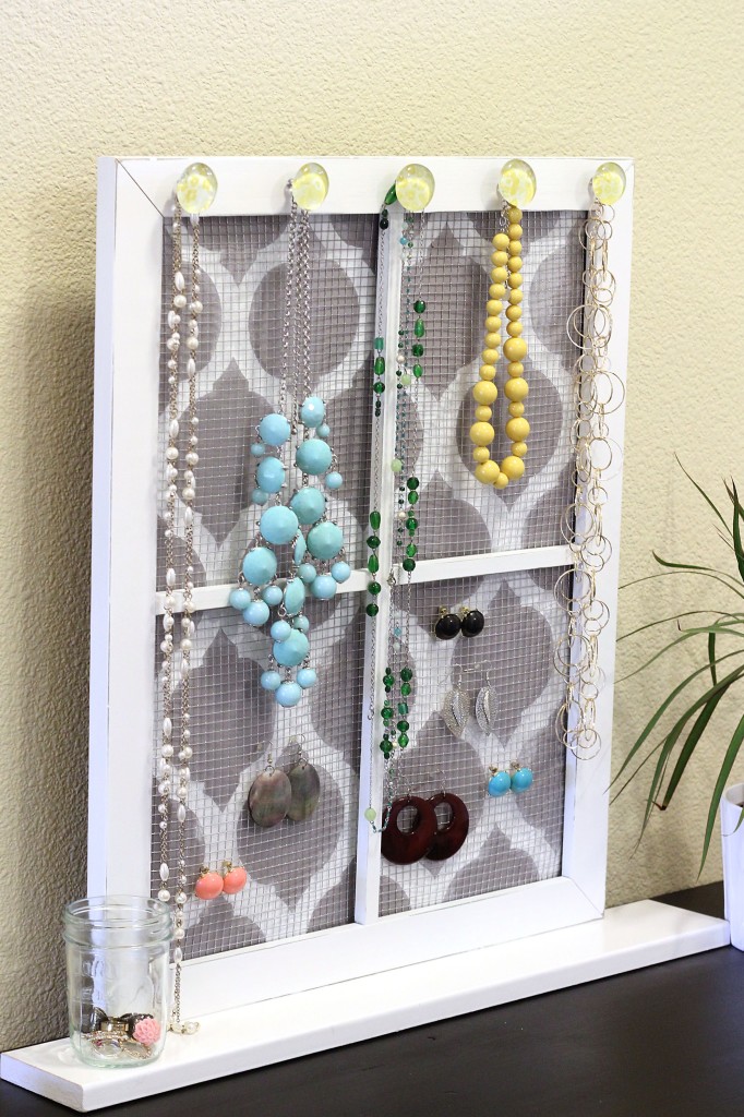 jewelry display